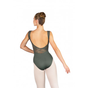 Inaya Olive 40